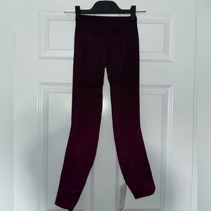 Lululemon athletica Ebb to Train Tight *Wash - maroon leggings (size 4)